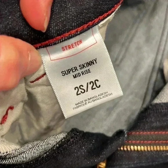 Express Dark Rinse Mid Rise Skinny Denim Jeans with Red Stitching Size 2P - Picture 5 of 11